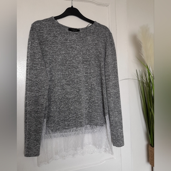 Atmosphere Tops - Grey Top with Lace Bottom